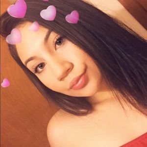 Meet your Posher, Mayra
